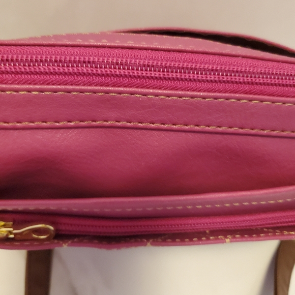 New Wine Relic SHOULDER BAG - Picture 4 of 6